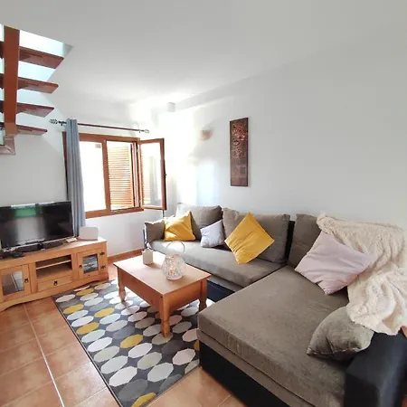Casa Gecko - Pueblo Canario - * La Oliva